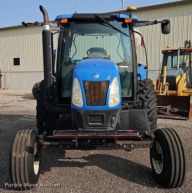 Image of New Holland TS110A equipment image 1