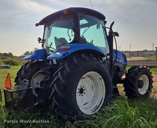 Image of New Holland TS115A equipment image 4