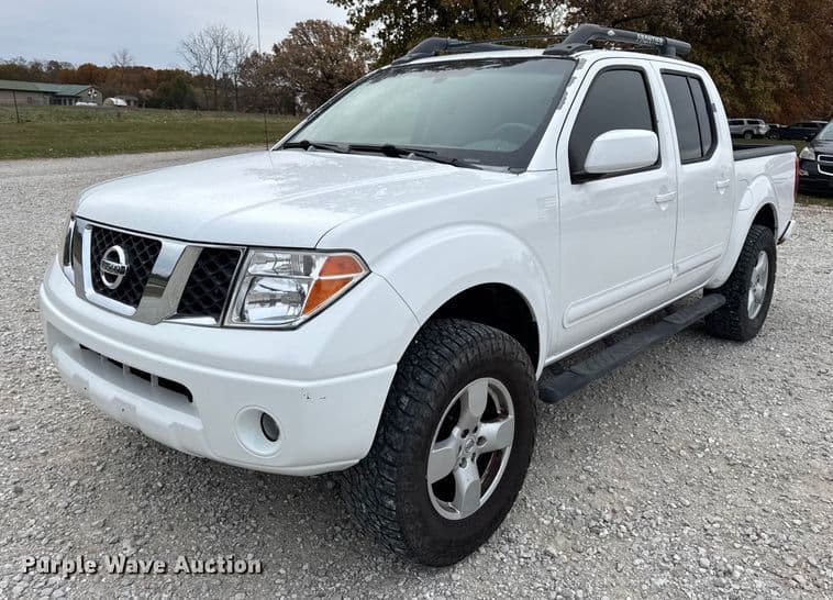 Image of Nissan Frontier Primary image