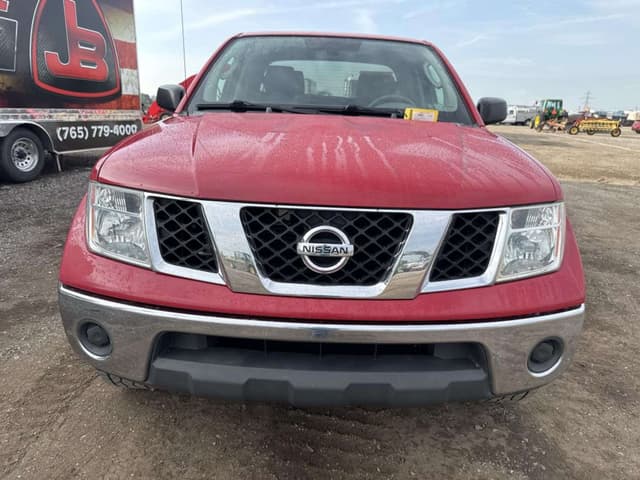 Image of Nissan Frontier equipment image 4