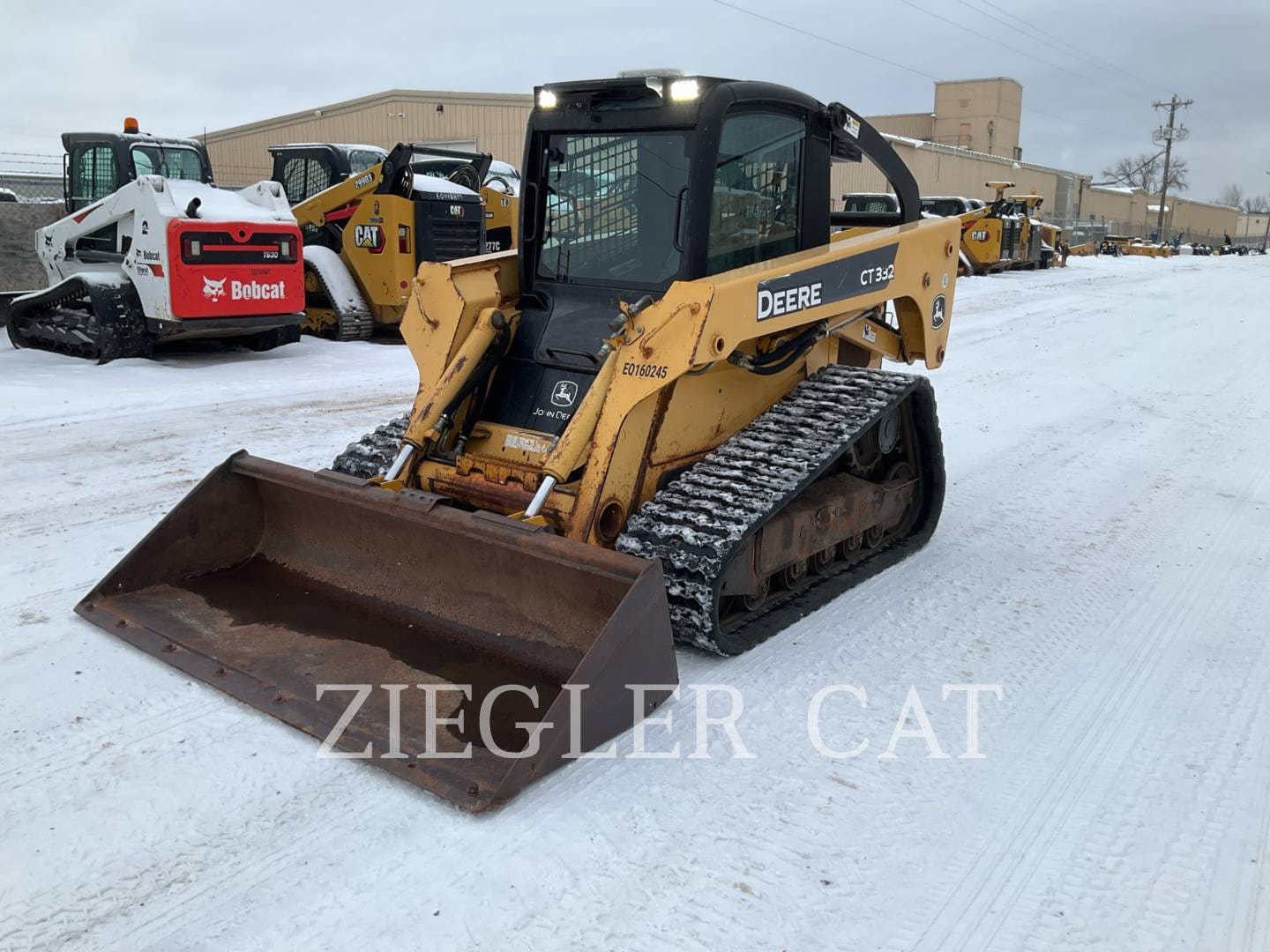 2006 John Deere CT332 Equipment Image0