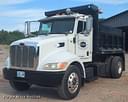 2006 Peterbilt 335 Image