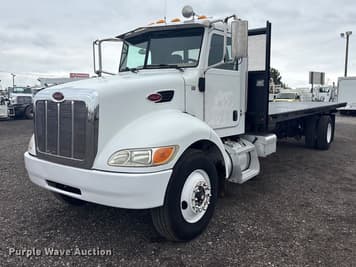 Main image Peterbilt 335