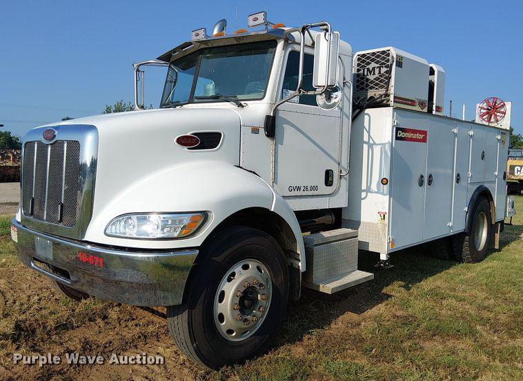 Image of Peterbilt 335 Primary image