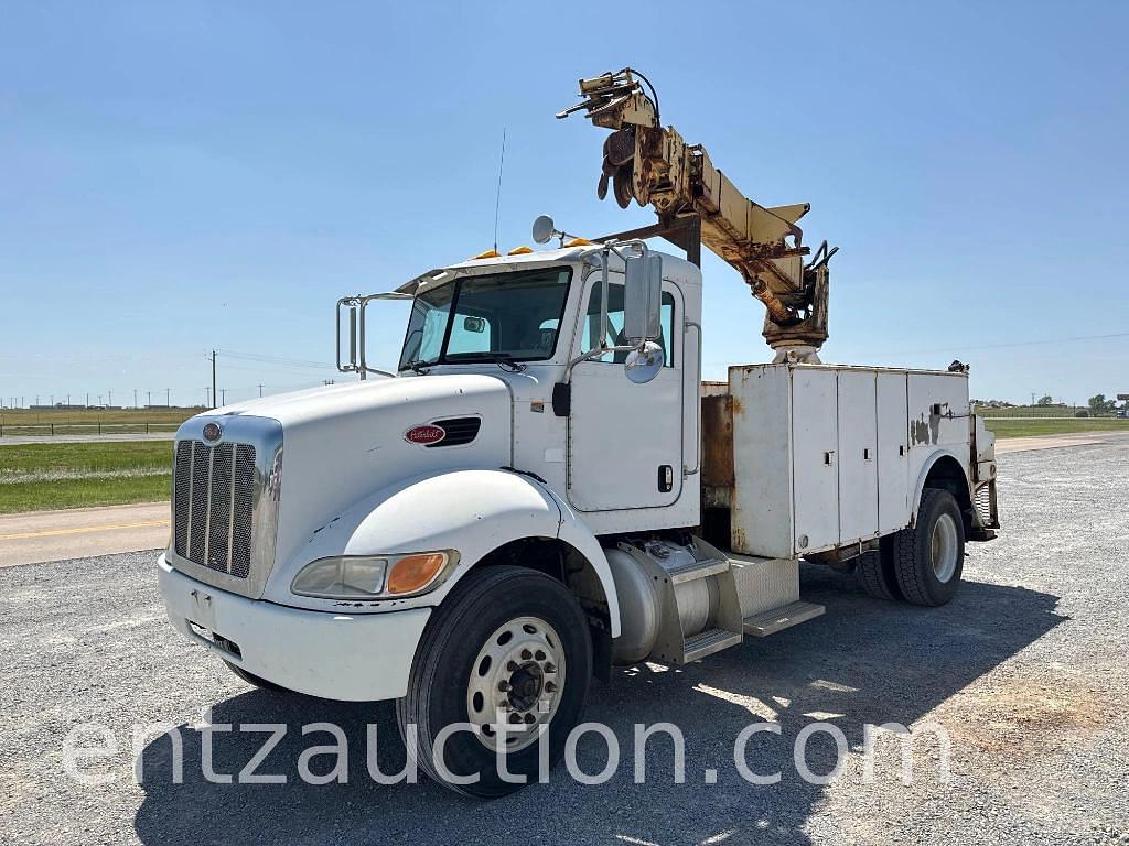 Image of Peterbilt 355 Primary image