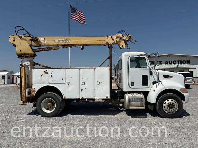 Image of Peterbilt 355 equipment image 3
