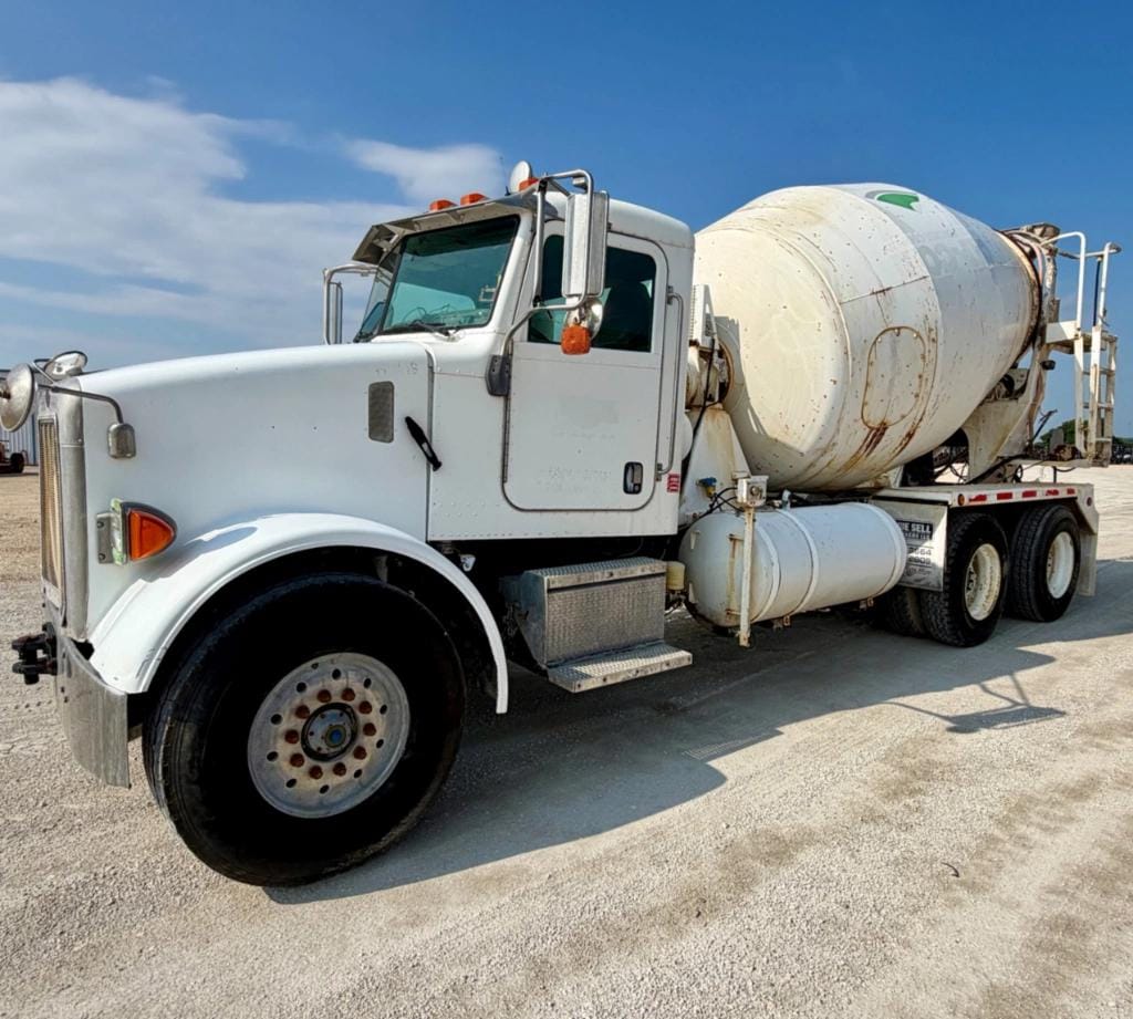 2006 Peterbilt 357 Equipment Image0