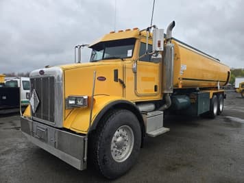 Main image Peterbilt 357