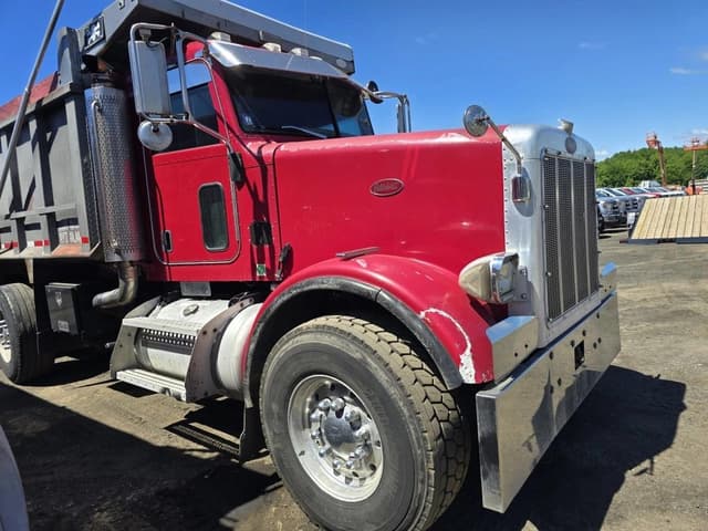 Image of Peterbilt 357 equipment image 3