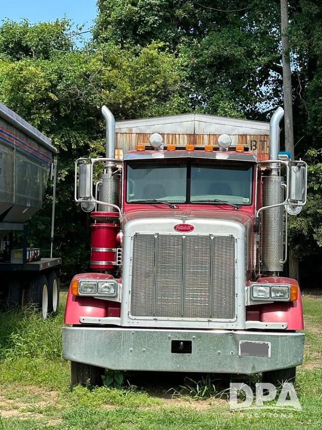 Image of Peterbilt 378 equipment image 1