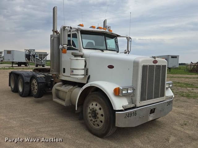 Image of Peterbilt 378 equipment image 2