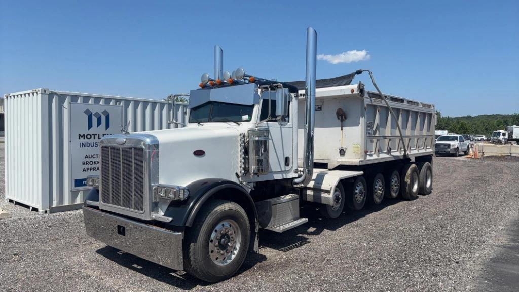 2006 Peterbilt 378 Equipment Image0