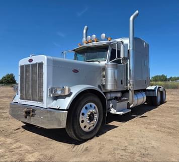 Main image Peterbilt 379