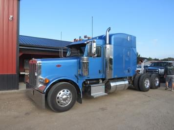 Main image Peterbilt 379