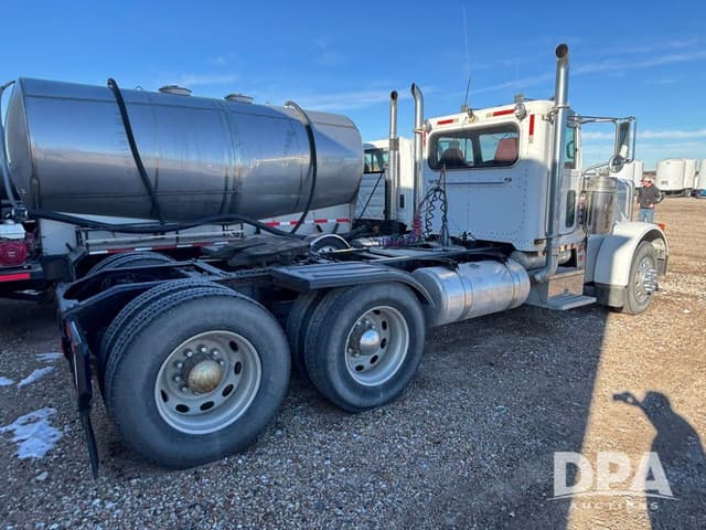 Image of Peterbilt 379 equipment image 3