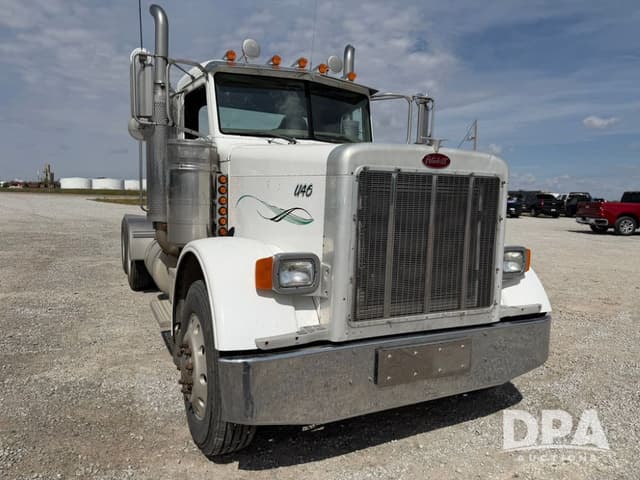 Image of Peterbilt 379 equipment image 3