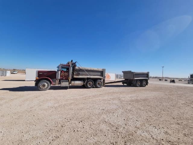 Image of Peterbilt 379 equipment image 1