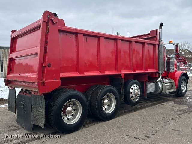 Image of Peterbilt 379 equipment image 4