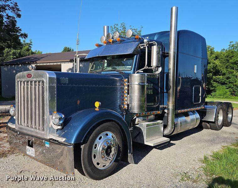 Image of Peterbilt 379 Primary image