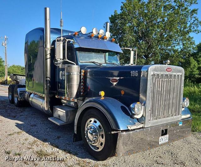 Image of Peterbilt 379 equipment image 2
