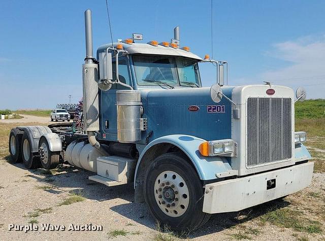 Image of Peterbilt 379 equipment image 2