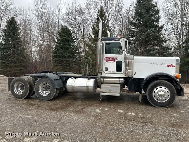 Image of Peterbilt 379 equipment image 3