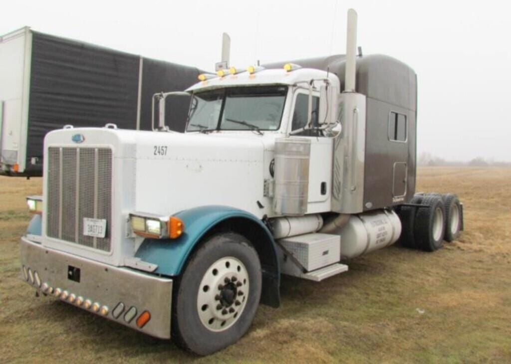 Main image Peterbilt 379