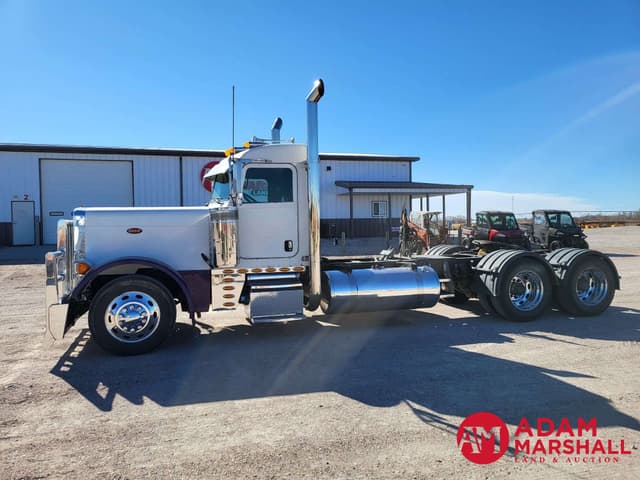 Image of Peterbilt 379 equipment image 3