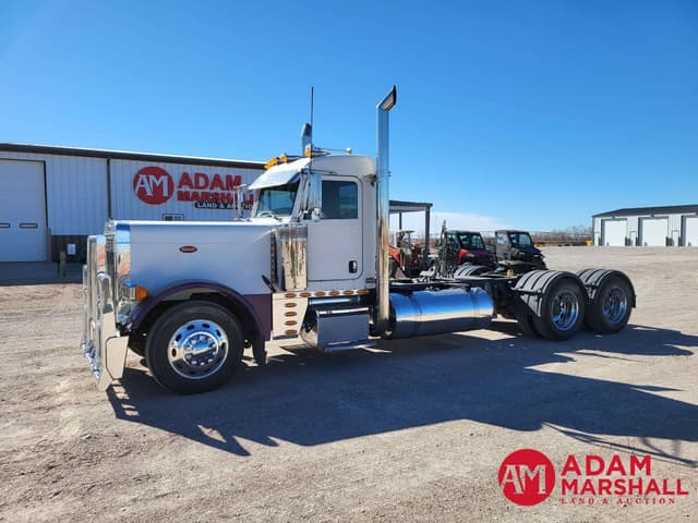Image of Peterbilt 379 equipment image 2