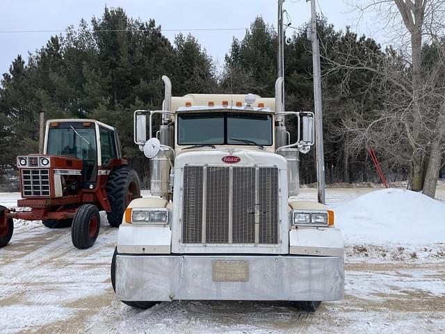 Image of Peterbilt 379 equipment image 1