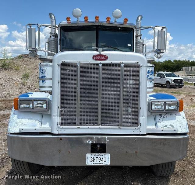 Image of Peterbilt 379 equipment image 1