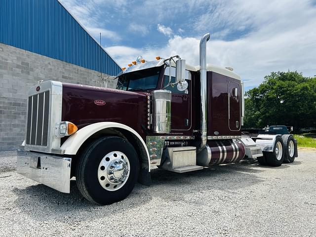Image of Peterbilt 379 equipment image 2