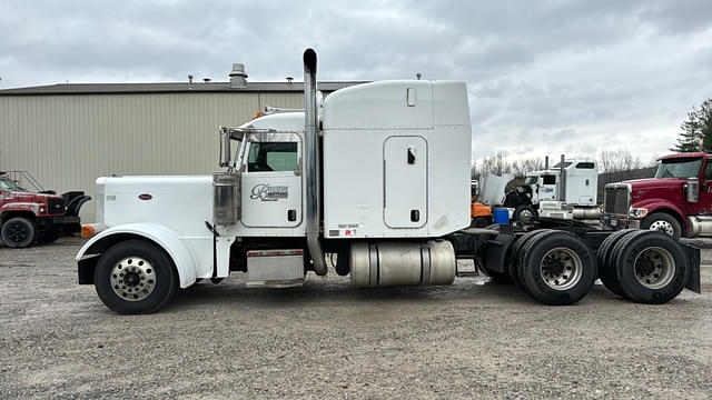 Image of Peterbilt 379 equipment image 1