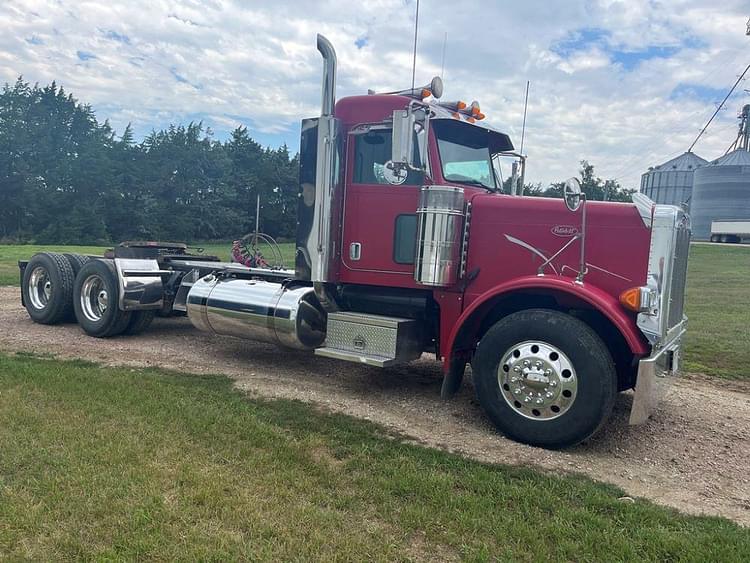 1993 Peterbilt 379 Other Equipment Trucks for Sale | Tractor Zoom