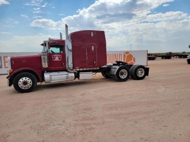 Image of Peterbilt 379 equipment image 1