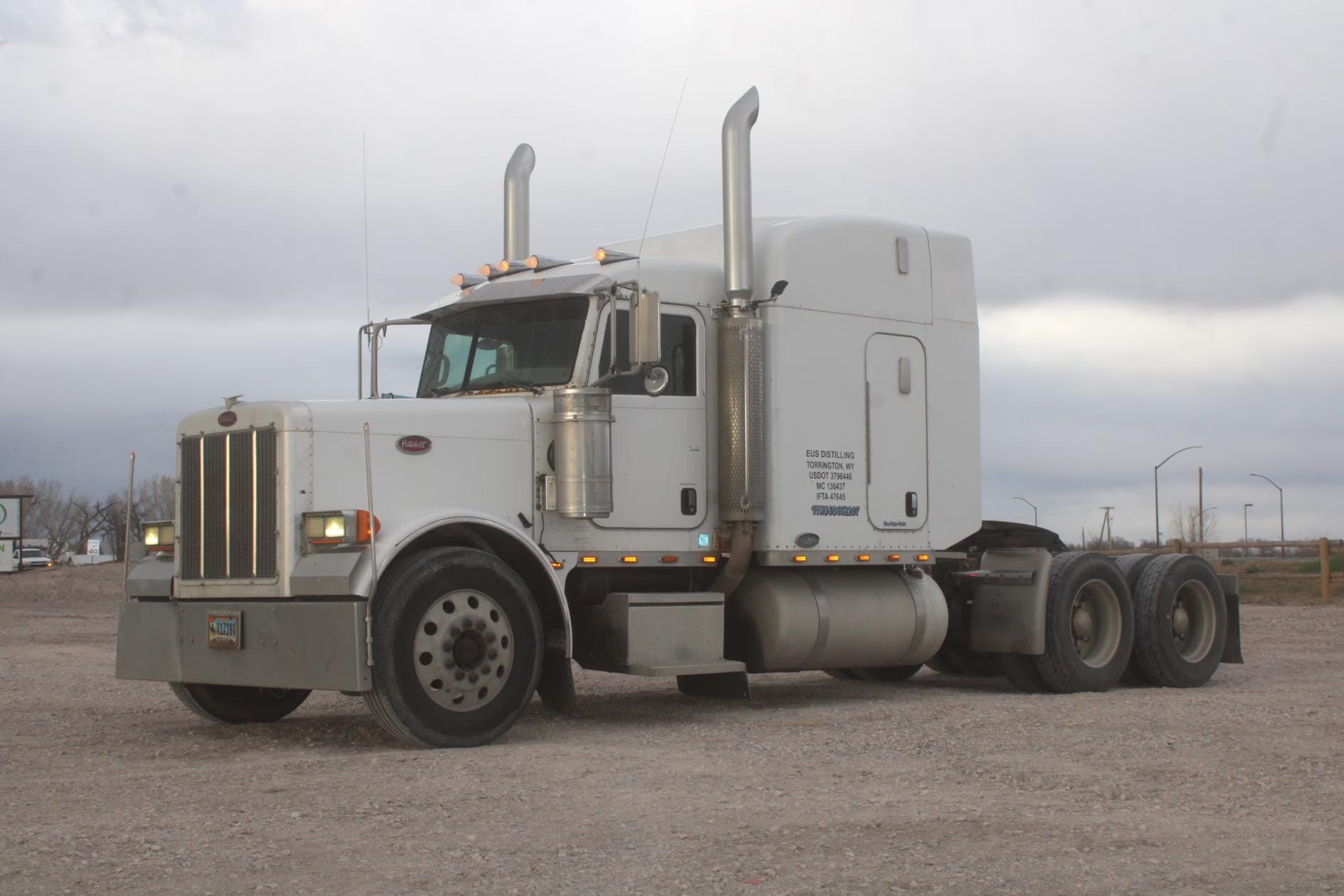 2006 Peterbilt 379 Equipment Image0