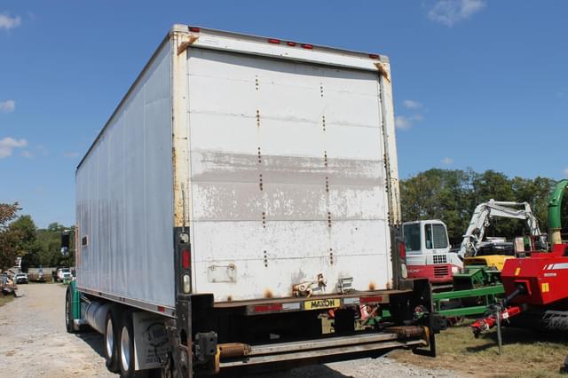 Image of Peterbilt 385 equipment image 3