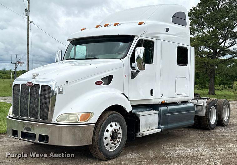 Image of Peterbilt 387 Primary image
