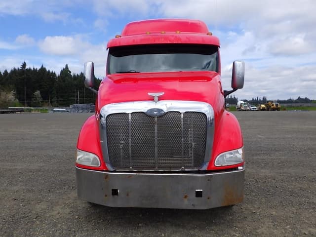 Image of Peterbilt 387 equipment image 1