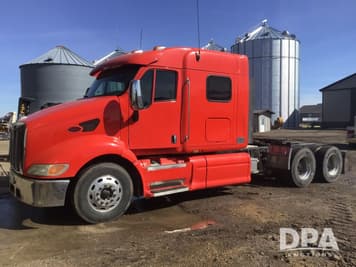 Main image Peterbilt 387
