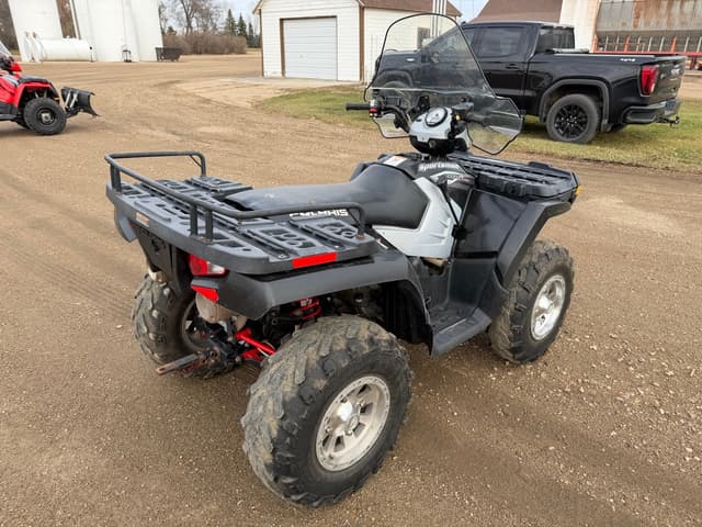 Image of Polaris Sportsman 800 equipment image 4