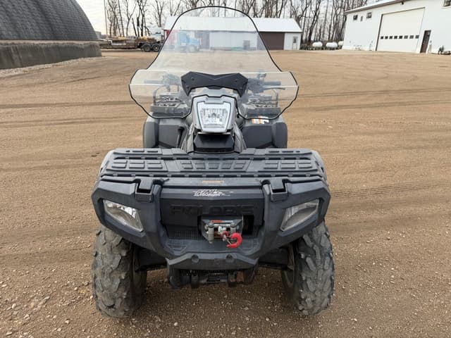 Image of Polaris Sportsman 800 equipment image 1