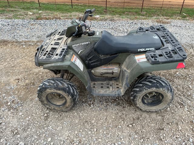 Image of Polaris Sportsman 90 equipment image 1