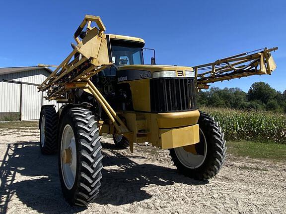 Image of Ag-Chem RoGator 1074 equipment image 1