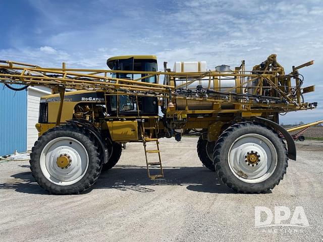 Image of RoGator SS1074 equipment image 2