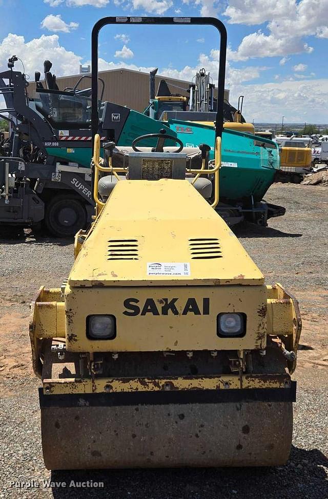 Image of Sakai SW320 equipment image 1
