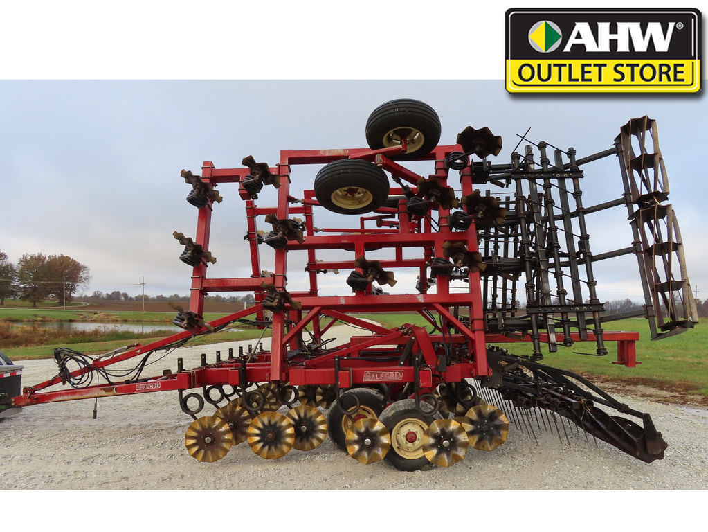 Main image Salford 570