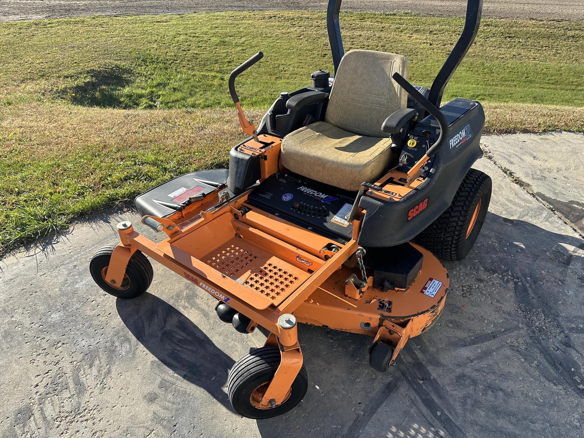 2006 Scag Freedom Z Equipment Image0