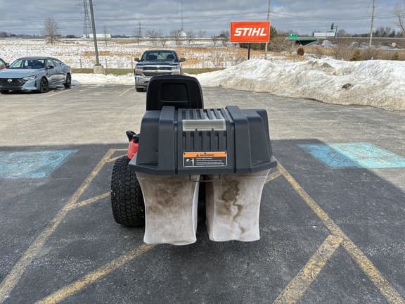 Image of Simplicity Prestige equipment image 3