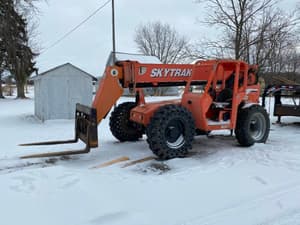 SOLD - 2006 Sky Track Telehandler Construction with 4,751 Hrs | Tractor ...